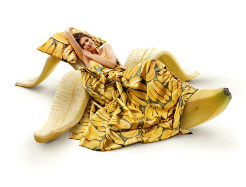 Tags: bananas, bed, food, funny, photo, PSD