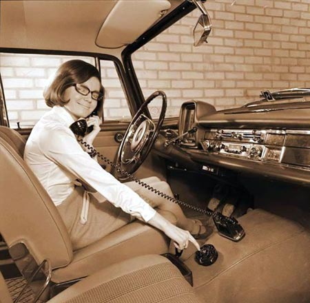 http://www.foundshit.com/pictures/cars/vintage-car-phone.jpg