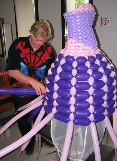 Making A Twisted Balloon Dress