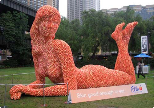 24000 Peaches Nude Figure