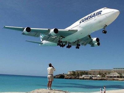 St Maarten Beach Airport