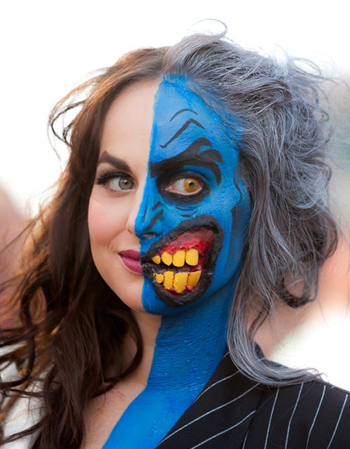 Lady Two-Face » Funny, Bizarre, Amazing Pictures & Videos