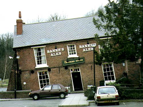 Crooked House Pub | Midlands Tourist Attraction