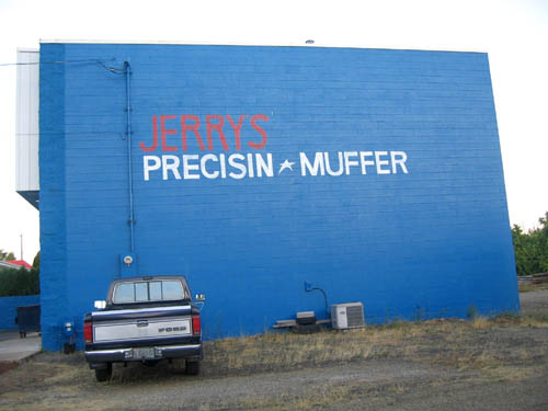 Jerrys Precisin Muffer | Misspelled Sign